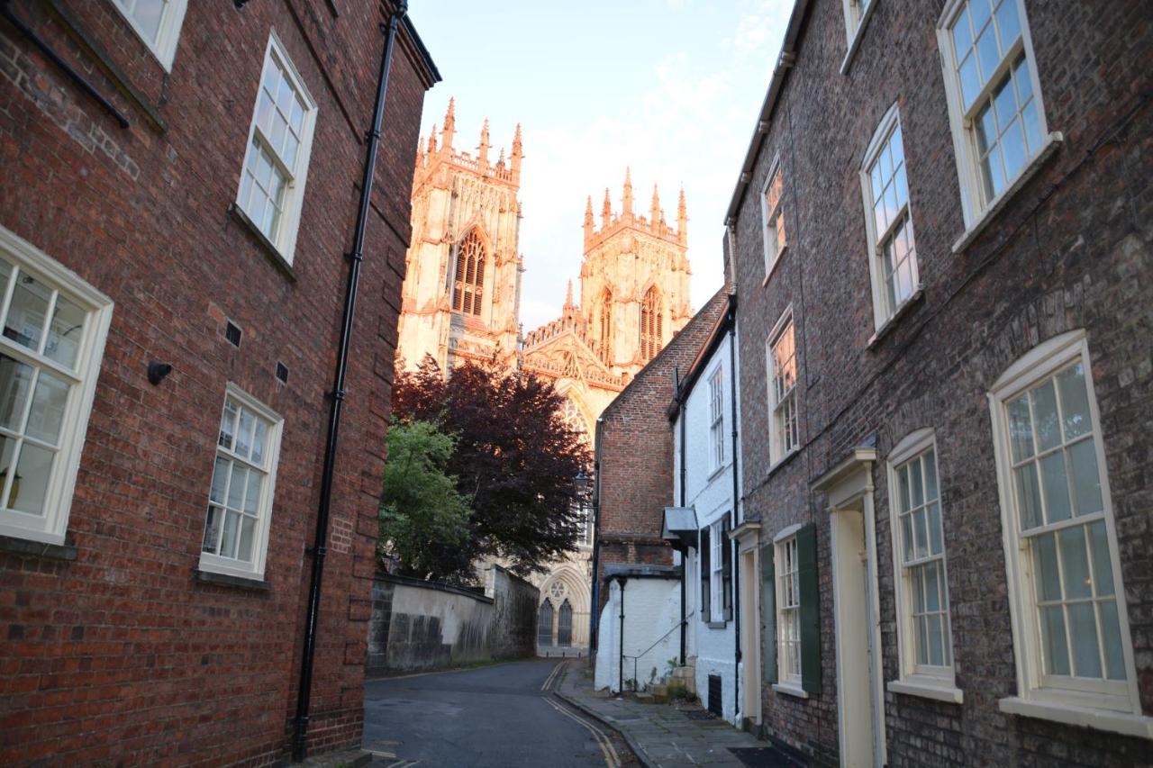7 Precentor'S Court Villa York Kültér fotó
