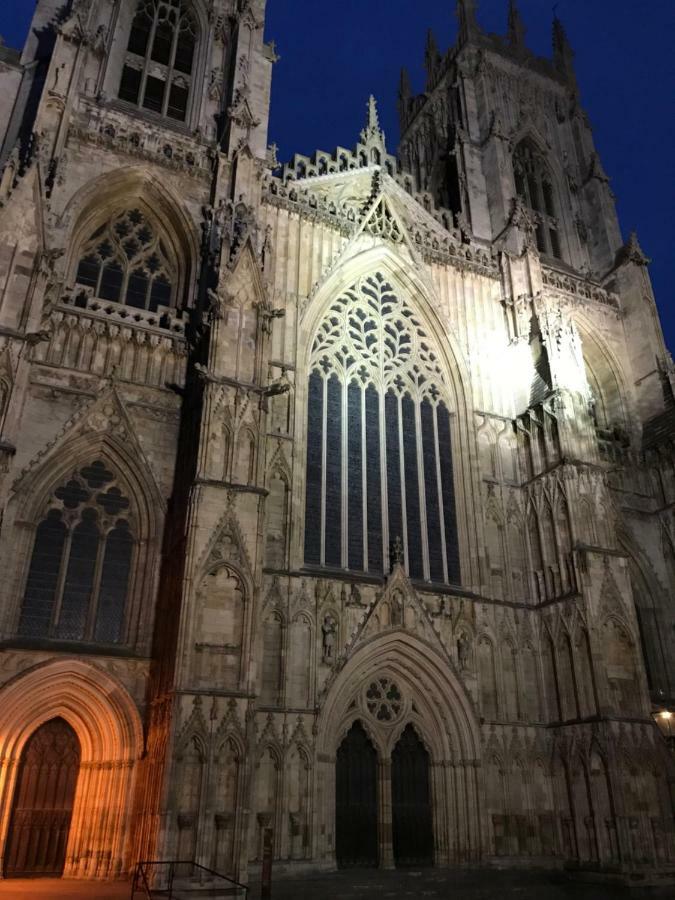 7 Precentor'S Court Villa York Kültér fotó
